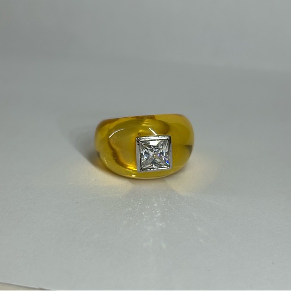 Angelique de Paris rings sizes 8 and 6 - Picture 3 of 4